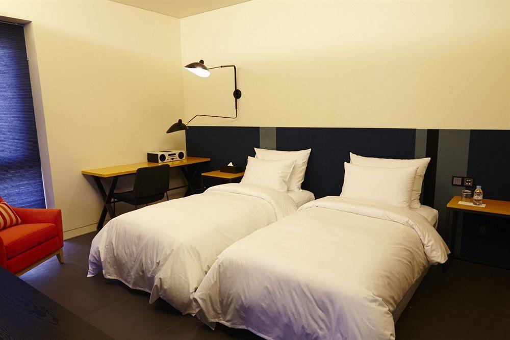 Hotel Lacky Теджон Екстер'єр фото
